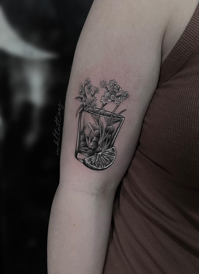 Black and Gray, Illustrative tattoo by Mel Lockett